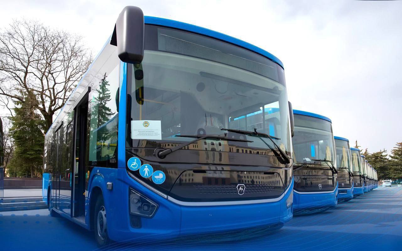 Министерством транспорта и дорожного хозяйства КЧР принимаются заявки от индивидуальных предпринимателей и юридических лиц (автотранспортных предприятий) на право обслуживания регулярных автобусных маршрутов