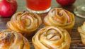 Нежные булочки "Розочки" с яблоками: идеальное угощение для чаепития