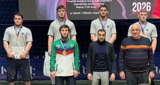 Борец из КЧР Шамиль Тамбиев завоевал серебряную медаль международного турнира по вольной борьбе среди юниоров до 21 года памяти Заслуженного тренера Армении Лёвы Варданяна