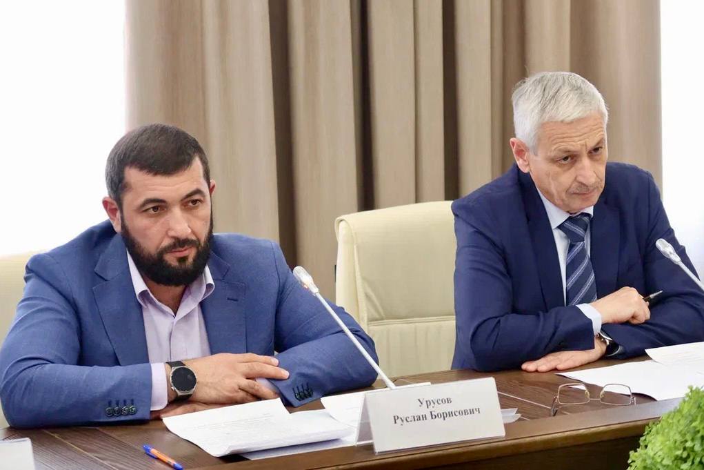 Алексей Баскаев: Город готовится к праздникам Алексей Баскаев: Город готовится к праздникам