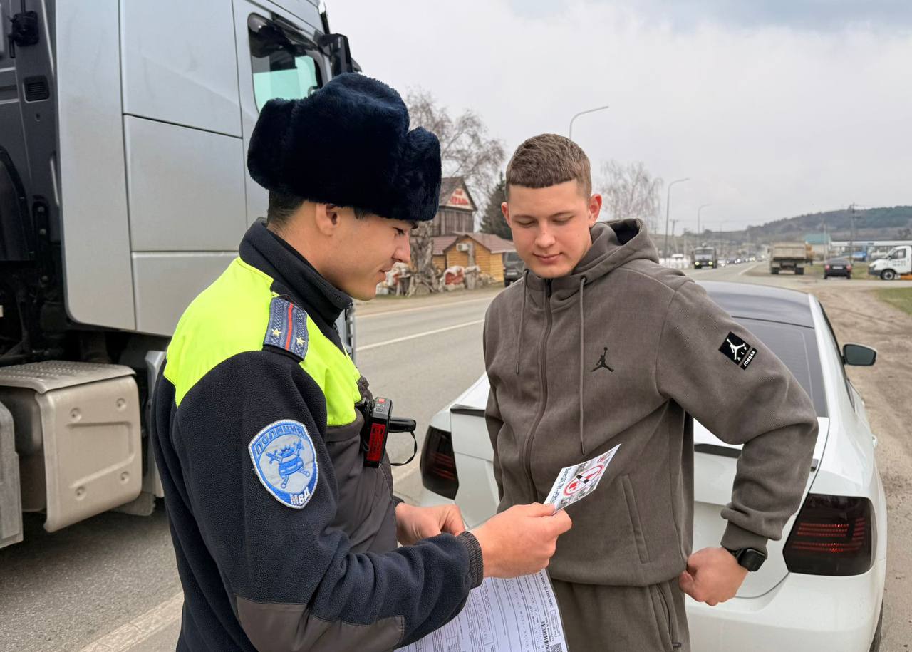 В рамках оперативно- профилактического мероприятия «Трезвый водитель» сотрудники Госавтоинспекции Межмуниципального отдела МВД России «Зеленчукский» проводят профилактические беседы с водителями транспортных средств