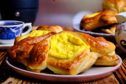 Ватрушка с творогом и манго: экзотическая интерпретация классики