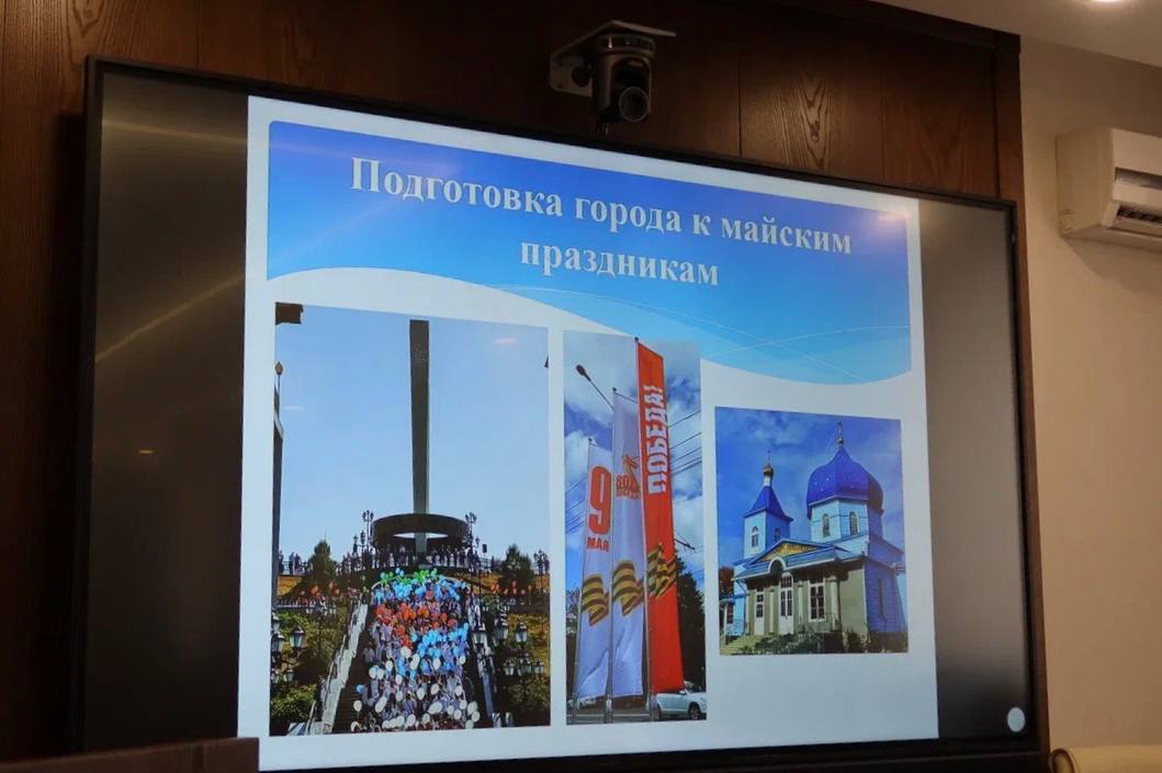 Алексей Баскаев: Город готовится к праздникам Алексей Баскаев: Город готовится к праздникам