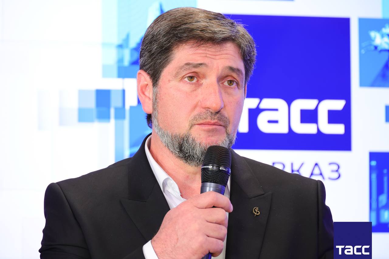 Главное из заявлений, а также фоторепортаж с пресс-конференции в Региональном информационном центре "ТАСС Кавказ", посвященной Дню работника культуры в Карачаево-Черкесской Республике (КЧР): Главное из заявлений, а также фоторепортаж с пресс-конференции в Региональном информационном центре "ТАСС Кавказ", посвященной Дню работника культуры в Карачаево-Черкесской Республике (КЧР):