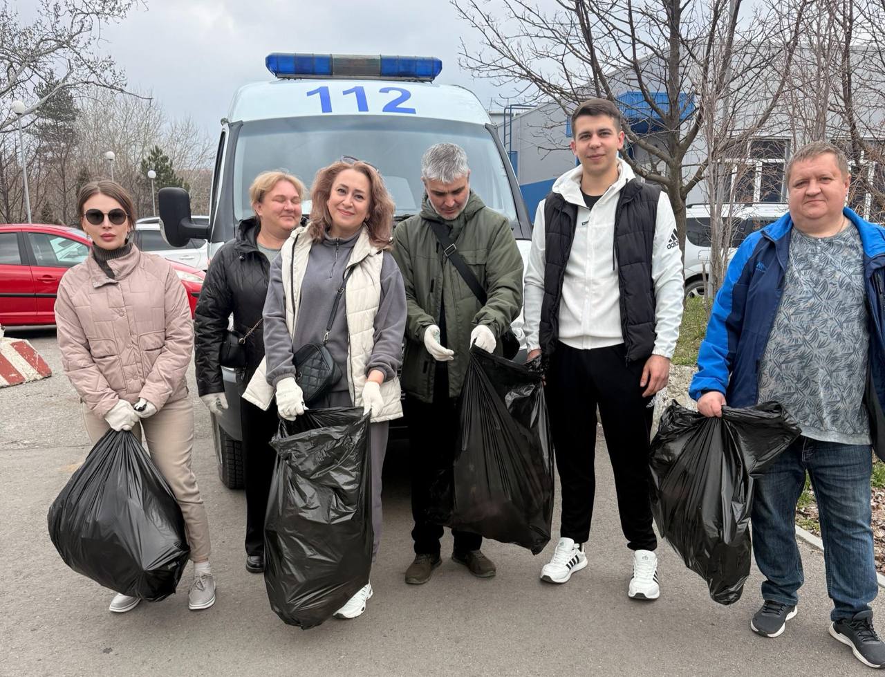От слов к делу: в Черкесске провели первый в этом году субботник От слов к делу: в Черкесске провели первый в этом году субботник