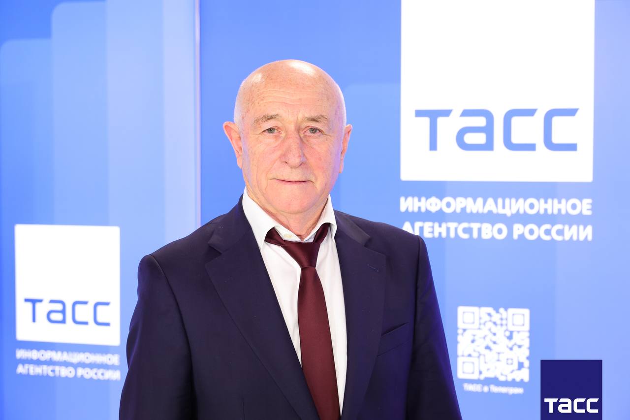 Главное из заявлений, а также фоторепортаж с пресс-конференции в Региональном информационном центре "ТАСС Кавказ", посвященной Дню работника культуры в Карачаево-Черкесской Республике (КЧР): Главное из заявлений, а также фоторепортаж с пресс-конференции в Региональном информационном центре "ТАСС Кавказ", посвященной Дню работника культуры в Карачаево-Черкесской Республике (КЧР):