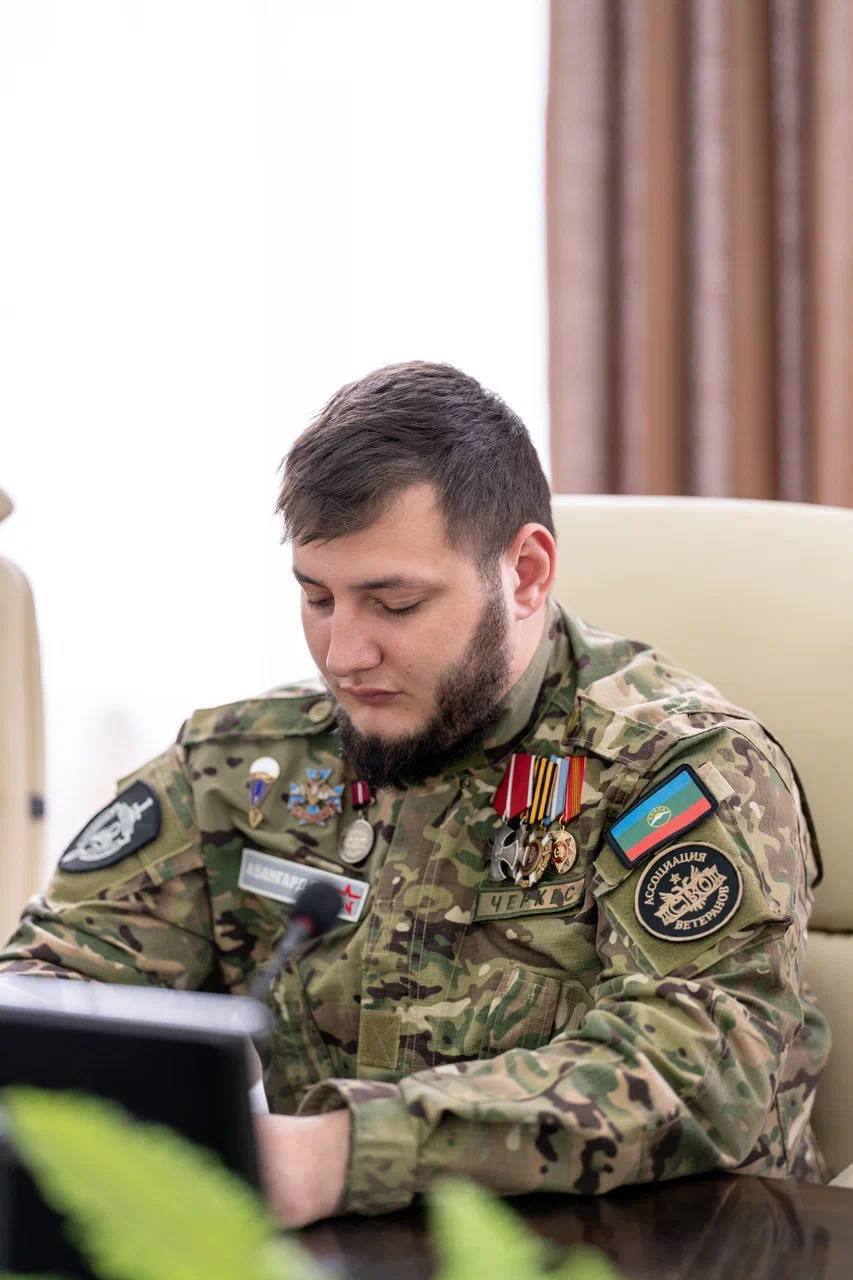 Рашид Темрезов: В Северо-Кавказской государственной академии прошло торжественное мероприятие, посвящённое завершению обучения участников программы «Герои Карачаево-Черкесии» Рашид Темрезов: В Северо-Кавказской государственной академии прошло торжественное мероприятие, посвящённое завершению обучения участников программы «Герои Карачаево-Черкесии»