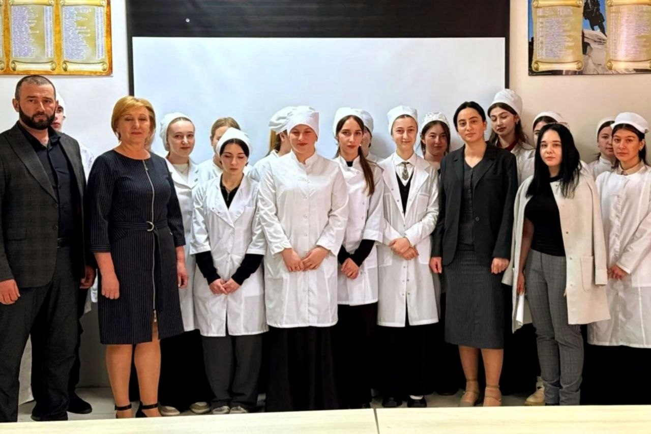 В ЗЕЛЕНЧУКСКОМ РАЙОНЕ ПРОШЛА ВСТРЕЧА С БУДУЩИМИ ИЗБИРАТЕЛЯМИ В ЗЕЛЕНЧУКСКОМ РАЙОНЕ ПРОШЛА ВСТРЕЧА С БУДУЩИМИ ИЗБИРАТЕЛЯМИ