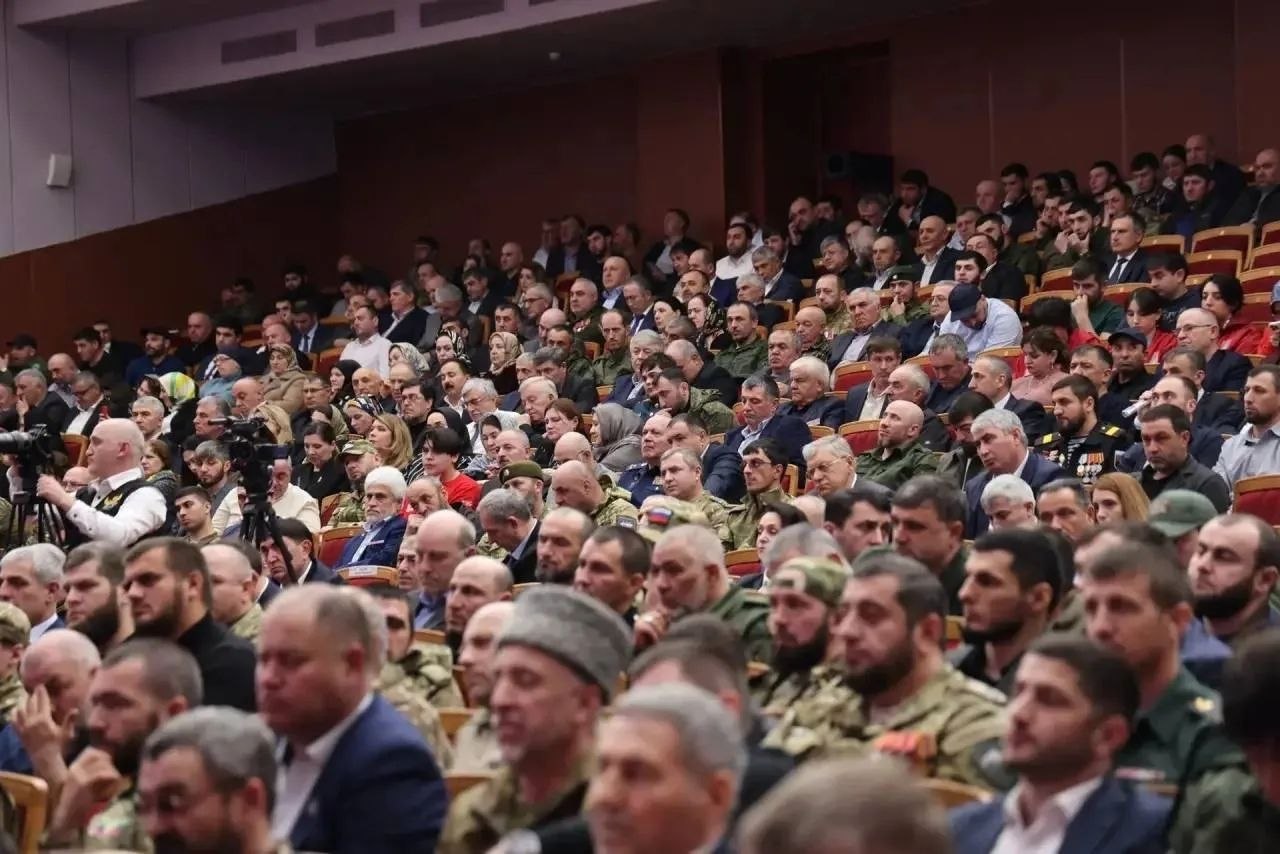 Делегация Ассоциации ветеранов СВО КЧР приняла участие в III конференции участников специальной военной операции «Герои нашего времени!», которая прошла в Махачкале Делегация Ассоциации ветеранов СВО КЧР приняла участие в III конференции участников специальной военной операции «Герои нашего времени!», которая прошла в Махачкале