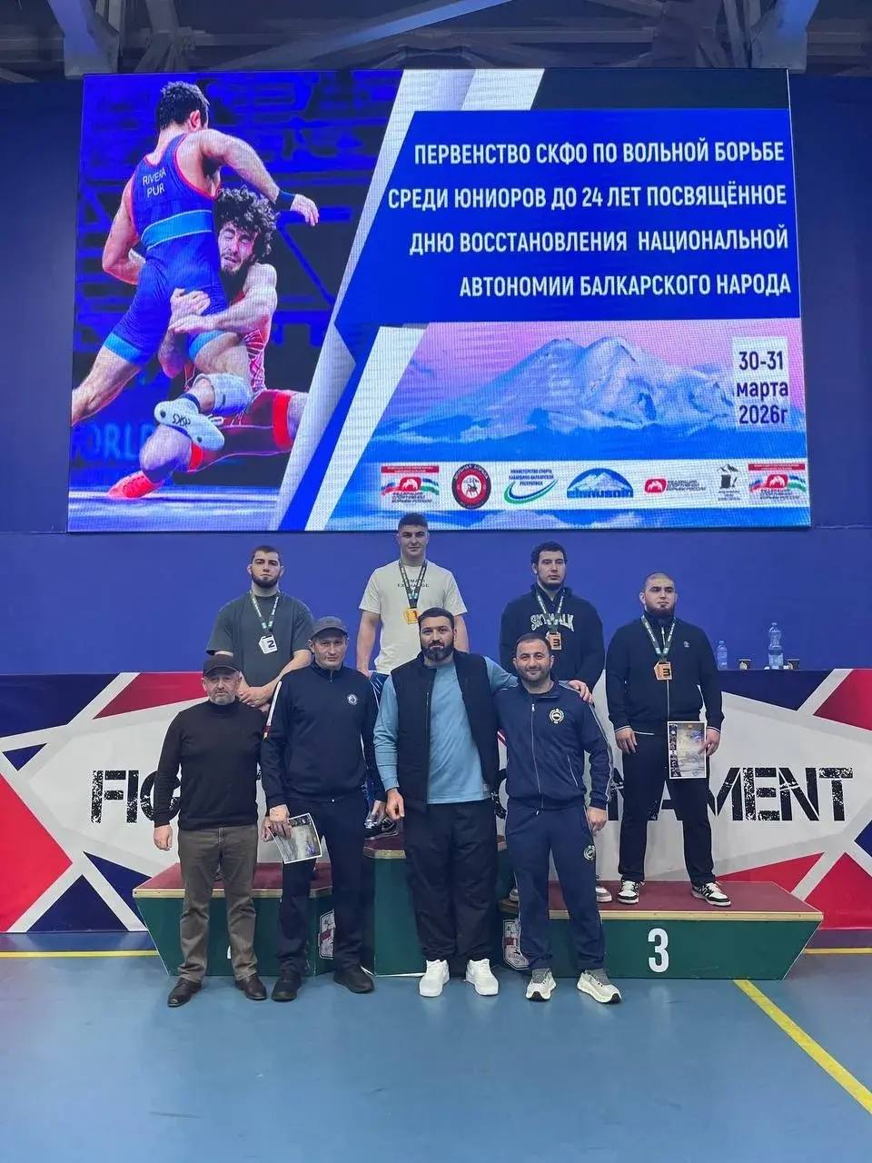 Спортсмен из КЧР Расул Копсергенов завоевал серебряную медаль первенства СКФО по вольной борьбе среди юниоров до 24 лет посвященного Дню восстановления национальной автономии балкарского народа