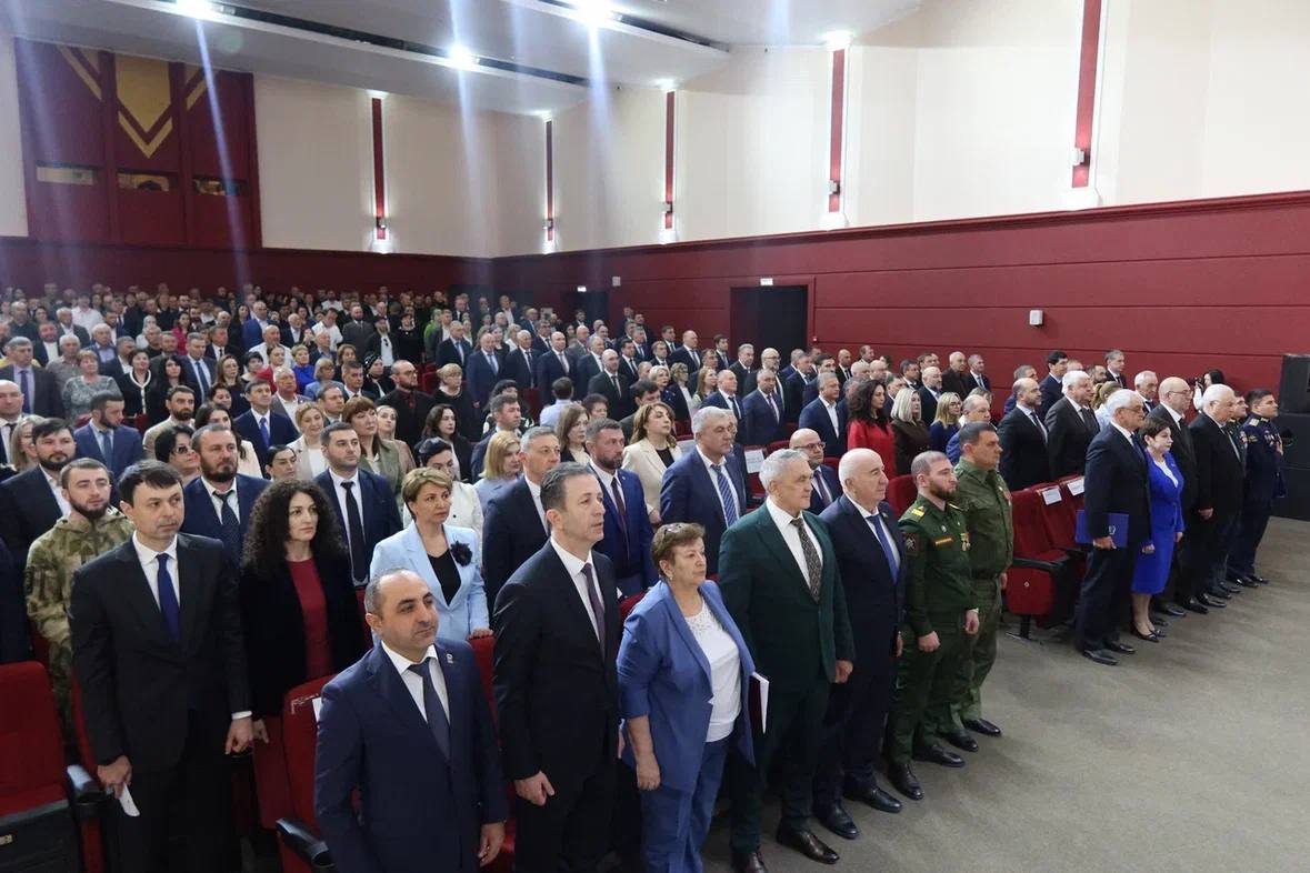 «Есть результат!»: Черкесск принял региональный форум Единой России «Есть результат!»: Черкесск принял региональный форум Единой России