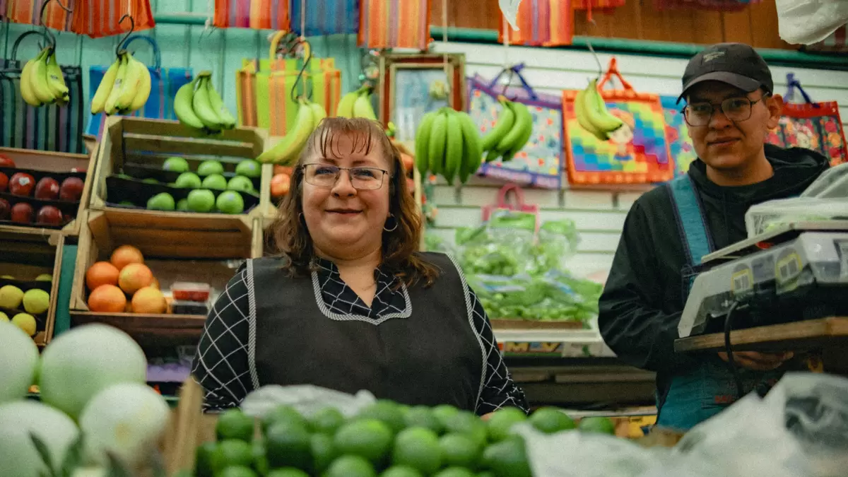 Судебный разбирательство: осужденный поднимает вопрос о завышенных ценах в колониальном магазине