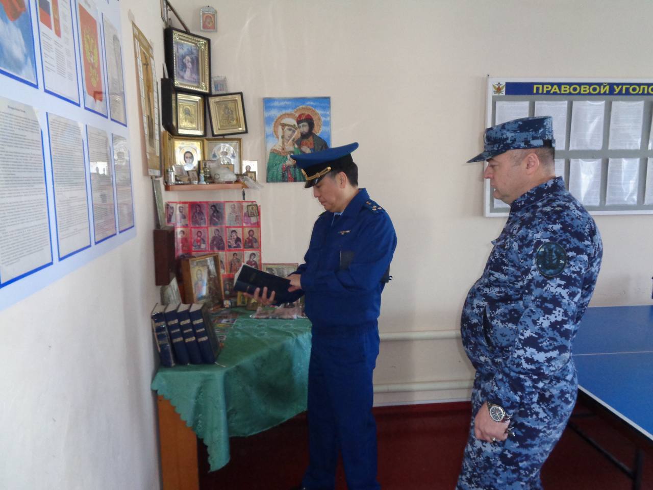 Первый заместитель прокурора Карачаево-Черкесской Республики Санал Бахников провел проверку следственного изолятора Первый заместитель прокурора Карачаево-Черкесской Республики Санал Бахников провел проверку следственного изолятора