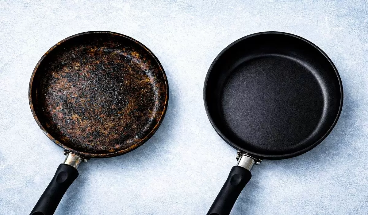 Секрет, который сделает ваши старые сковородки как новенькие
