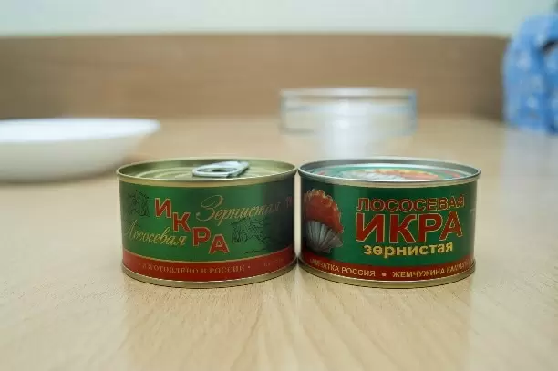 Как выбрать качественную красную икру: советы от Роспотребнадзора