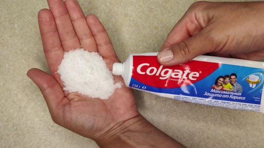Уникальное чистящее средство: как комбинация зубной пасты и соли может изменить ваш подход к уборке