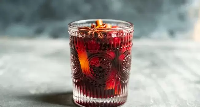 Сбитень: забытый русский напиток, который стоит возродить