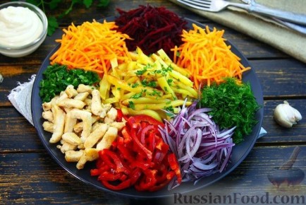 Осенняя симфония вкусов: захватывающие салаты на любой праздник