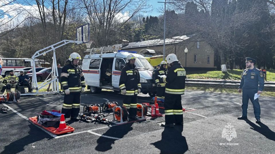 �������� ���������-�������� ��������� ������� � ������������� �� ���������� ��������-������������ ����� ��� ���������� ����������� ���