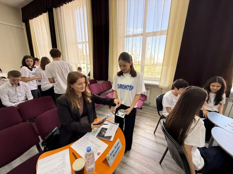 �� ���� ������� ������������������� ����� � 6 ������ ��������� ��������� ���������������� ����, ����������� ��������� ������ �����