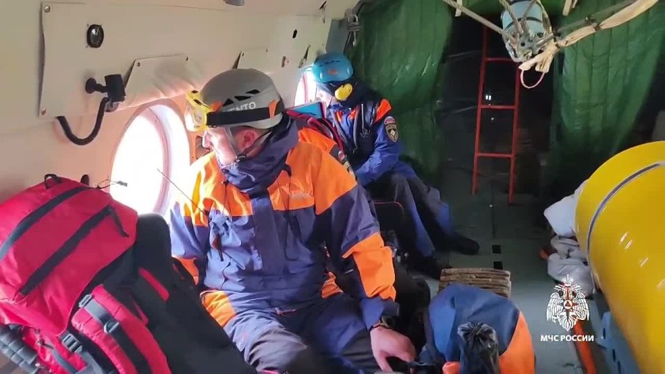 Спасатели обнаружили туристок в районе перевала Озёрный Архызский