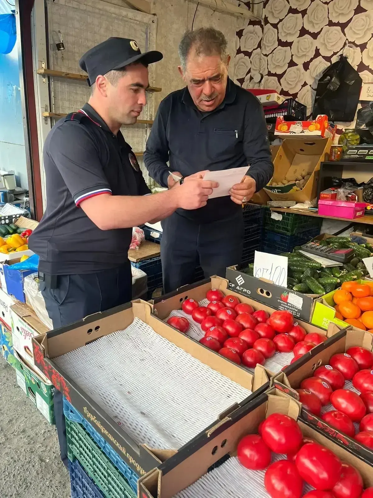 В рамках оперативно-профилактического мероприятия «Участок» участковые уполномоченные полиции Отдела МВД России по г. Черкесску провели профилактические беседы с жителями и гостями республиканского центра В рамках оперативно-профилактического мероприятия «Участок» участковые уполномоченные полиции Отдела МВД России по г. Черкесску провели профилактические беседы с жителями и гостями республиканского центра