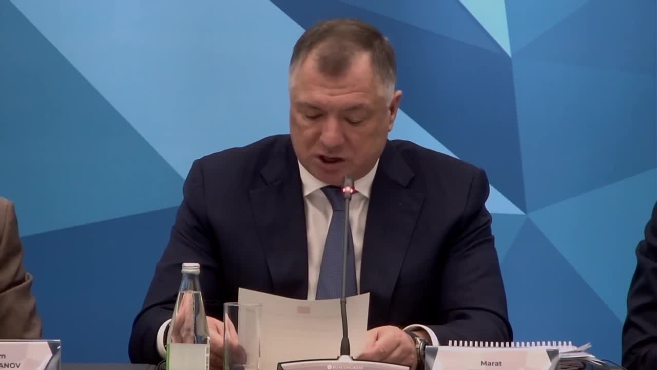 Рашид Темрезов: В Казани вместе с муфтием республики Мухаммадом –Хаджи Эркеновым и заместителем Председателя Правительства КЧР Маратом Урусовым принял участие в ключевом событии XVII Международного экономического форума...