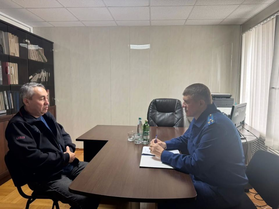 Состоялся прием жителей Адыге-Хабльского и Ногайского районов заместителем прокурора Карачаево-Черкесской Республики Дмитрием Кривошеевым Состоялся прием жителей Адыге-Хабльского и Ногайского районов заместителем прокурора Карачаево-Черкесской Республики Дмитрием Кривошеевым