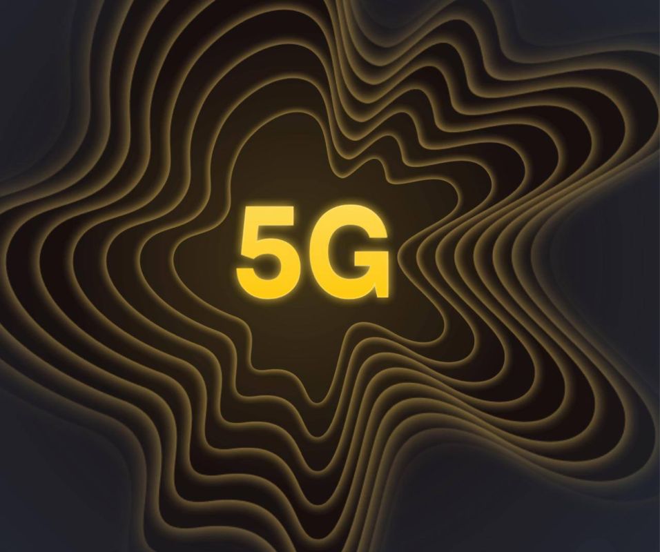 Евгений Попов: Билайн запускает 5G. С 18 мая на смартфонах части абонентов в Москве, Петербурге, Владивостоке, Калининграде, Якутске, Южно-Сахалинске, Петропавловске-Камчатском, Благовещенске, Грозном, Черкесске и Еврейской...