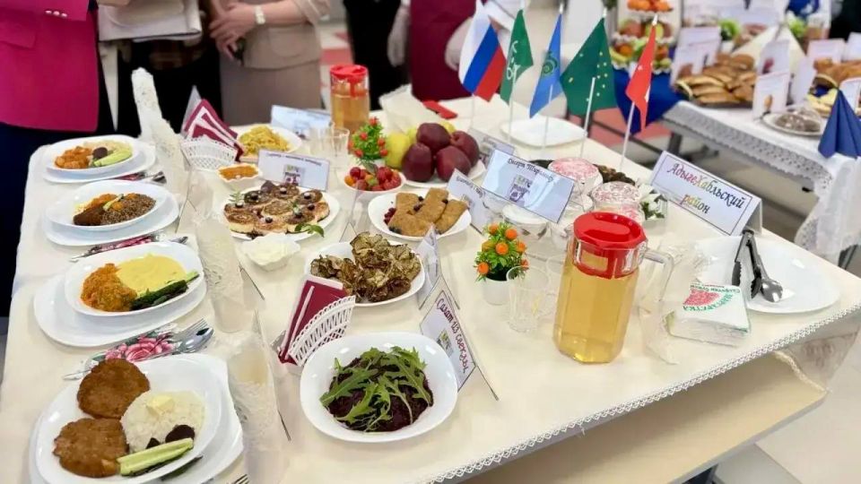 Алексей Баскаев: Школьная столовая Черкесска стала лучшей в республике Алексей Баскаев: Школьная столовая Черкесска стала лучшей в республике