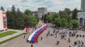 В День славянской письменности и культуры жители и гости Черкесска почтили минутой молчания память детей, погибших в результате удара ВСУ по учебному корпусу и общежитию Старобельского профессионального колледжа в ЛНР
