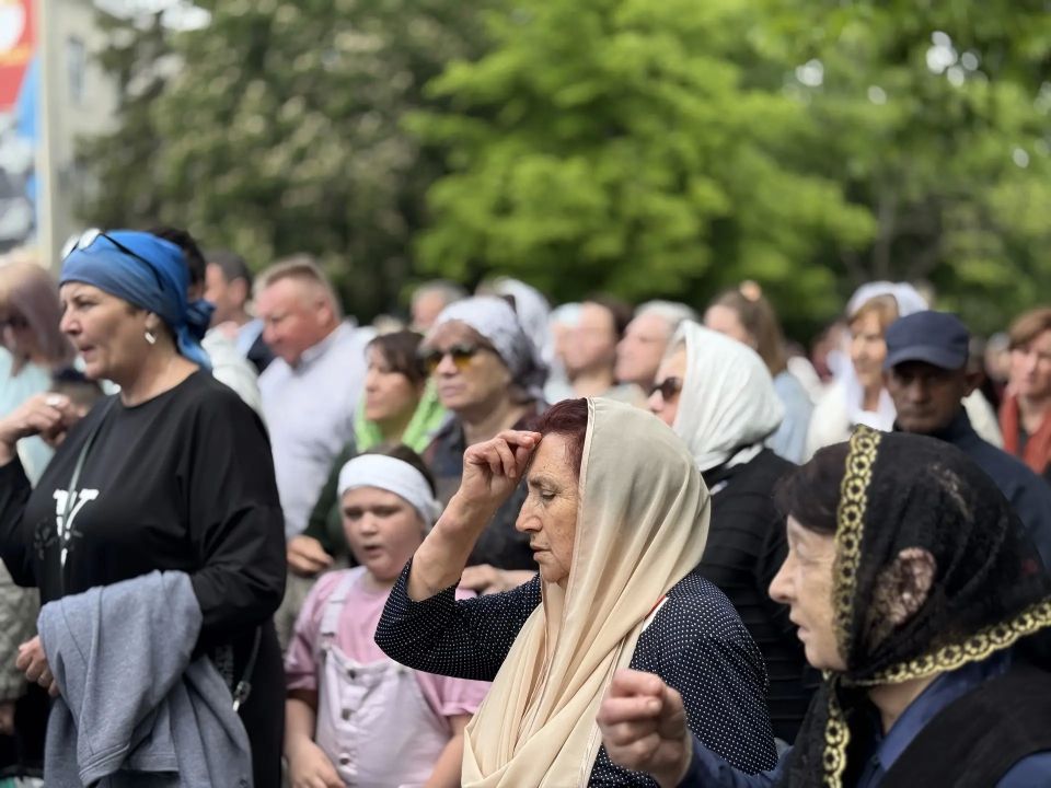 В День славянской письменности и культуры в России вспоминают создателей славянской азбуки - святых равноапостольных братьев Кирилла и Мефодия В День славянской письменности и культуры в России вспоминают создателей славянской азбуки - святых равноапостольных братьев Кирилла и Мефодия