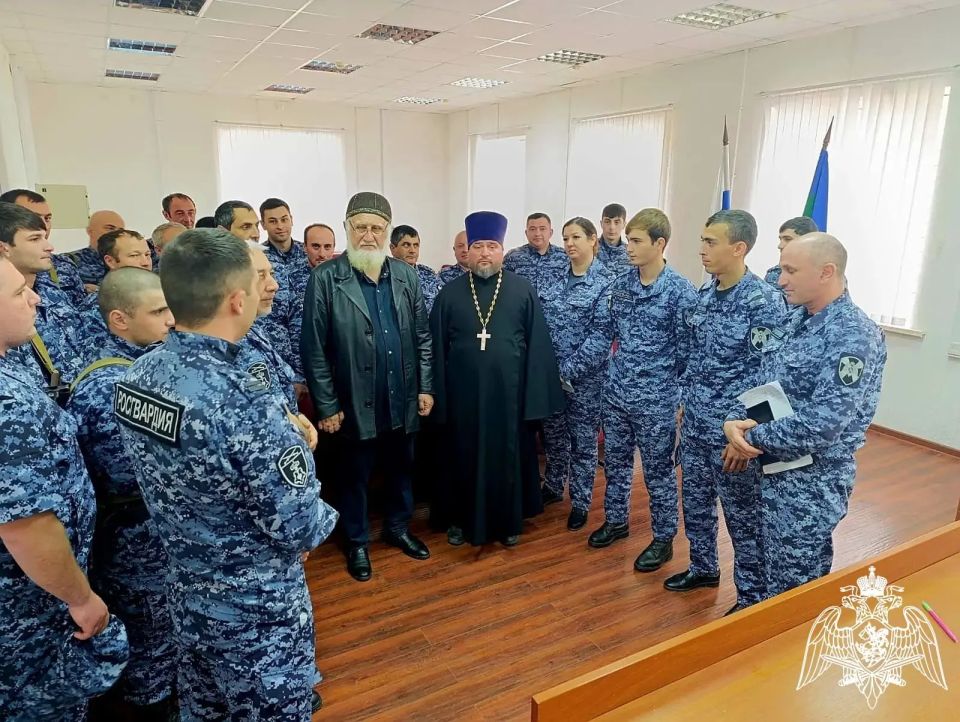 Состоялась встреча росгвардейцев и представителей духовенства Карачаево-Черкесии