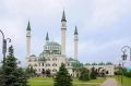 Рашид Темрезов вместе с верующими со всей республики принял участие в праздничной молитве, которую в Соборной мечети Черкесска провел муфтий Карачаево-Черкесии Мухаммад-Хаджи Эркенов