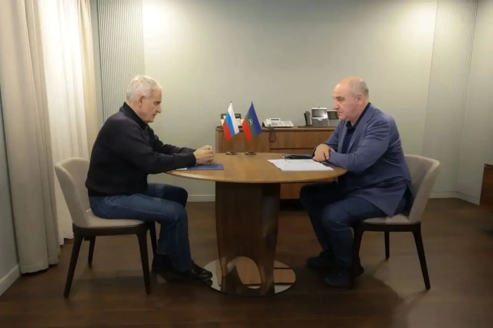 Рашид Темрезов: Сегодня в Карачаево-Черкесии с рабочей поездкой находится заместитель Министра экономического развития РФ Сергей Назаров