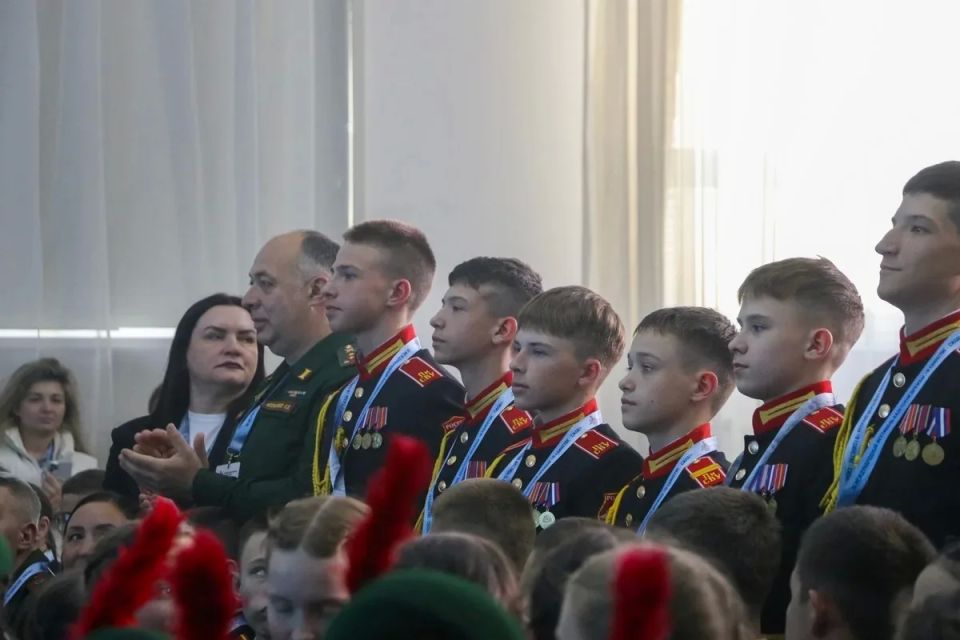 Заместитель Председателя Правительства КЧР принял участие в IV Международном фестивале кадетской дружбы «В единстве – сила!» Заместитель Председателя Правительства КЧР принял участие в IV Международном фестивале кадетской дружбы «В единстве – сила!»