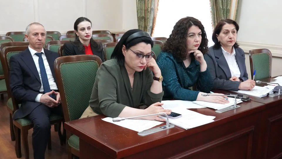 Комитет по здравоохранению, социальной политике и спорту рассмотрел вопросы обеспечения жильем детей-сирот и лекарственного обеспечения пациентов с орфанными заболеваниями Комитет по здравоохранению, социальной политике и спорту рассмотрел вопросы обеспечения жильем детей-сирот и лекарственного обеспечения пациентов с орфанными заболеваниями
