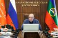 Сегодня Глава Карачаево-Черкесии Рашид Темрезов провел рабочее совещание с членами Правительства и Администрации Главы и Правительства КЧР с участием главного федерального инспектора Тимура Макоева