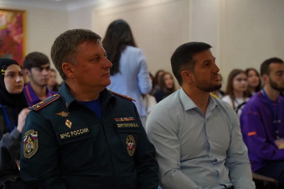 Прошла церемония открытия Слета добровольцев СКФО! Прошла церемония открытия Слета добровольцев СКФО!