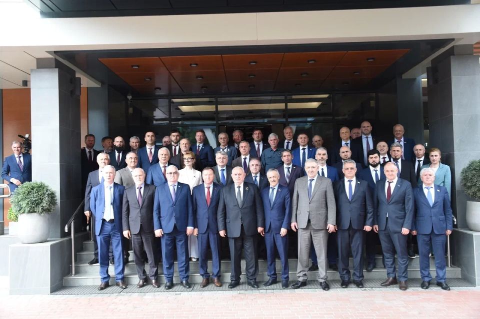 Спикер Парламента КЧР Александр Иванов принял участие в Совете СКПА, на котором утвердили повестку XIII Конференции Спикер Парламента КЧР Александр Иванов принял участие в Совете СКПА, на котором утвердили повестку XIII Конференции