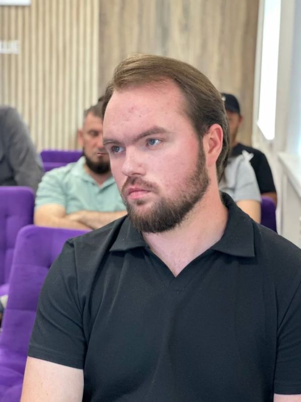 В Республиканском молодежном центре проходит бесплатное обучение по работе с маркетплейсами, организованное Министерством по делам молодежи КЧР и АНО «Моя карьера» В Республиканском молодежном центре проходит бесплатное обучение по работе с маркетплейсами, организованное Министерством по делам молодежи КЧР и АНО «Моя карьера»