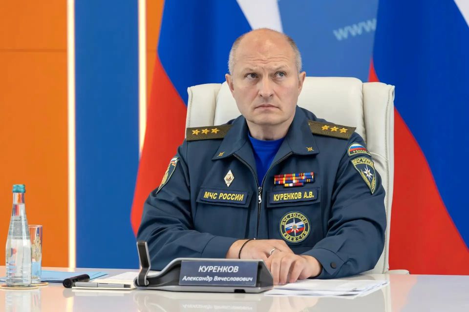 МЧС России оказывает всестороннюю поддержку Минприроды и регионам в борьбе с природными пожарами МЧС России оказывает всестороннюю поддержку Минприроды и регионам в борьбе с природными пожарами