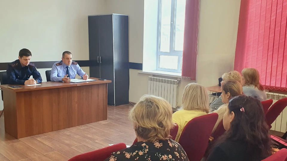 Руководитель регионального следственного управления провел прием граждан Руководитель регионального следственного управления провел прием граждан