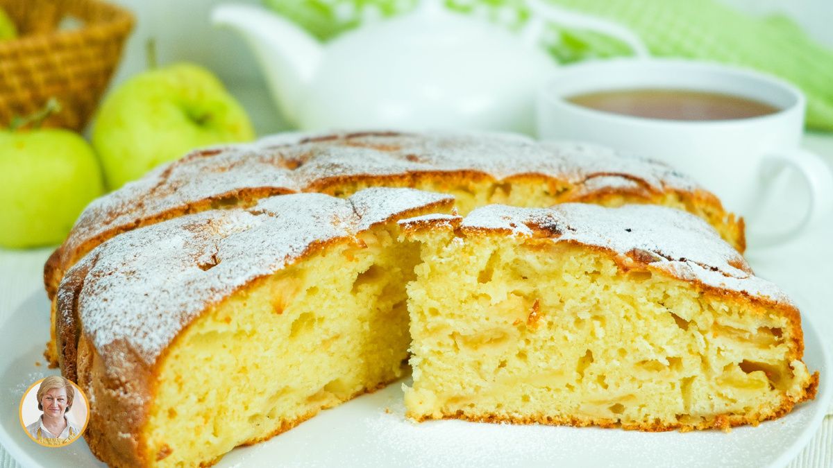 Легкий и ароматный яблочный пирог