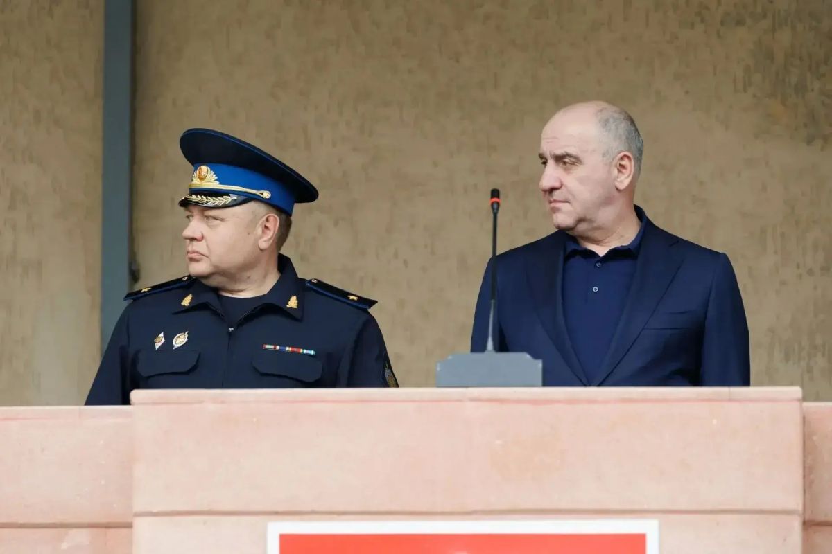 Рашид Темрезов: Сегодня поздравил военнослужащих по призыву Пограничного управления ФСБ России по Карачаево-Черкесской Республике с окончанием службы Рашид Темрезов: Сегодня поздравил военнослужащих по призыву Пограничного управления ФСБ России по Карачаево-Черкесской Республике с окончанием службы