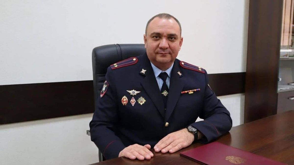 Уважаемые коллеги!. От имени руководства Управления Госавтоинспекции МВД по Карачаево-Черкесской Республике и от себя лично, поздравляю вас с 90-летием Госавтоинспекции МВД России! Выражаю вам слова благодарности за...
