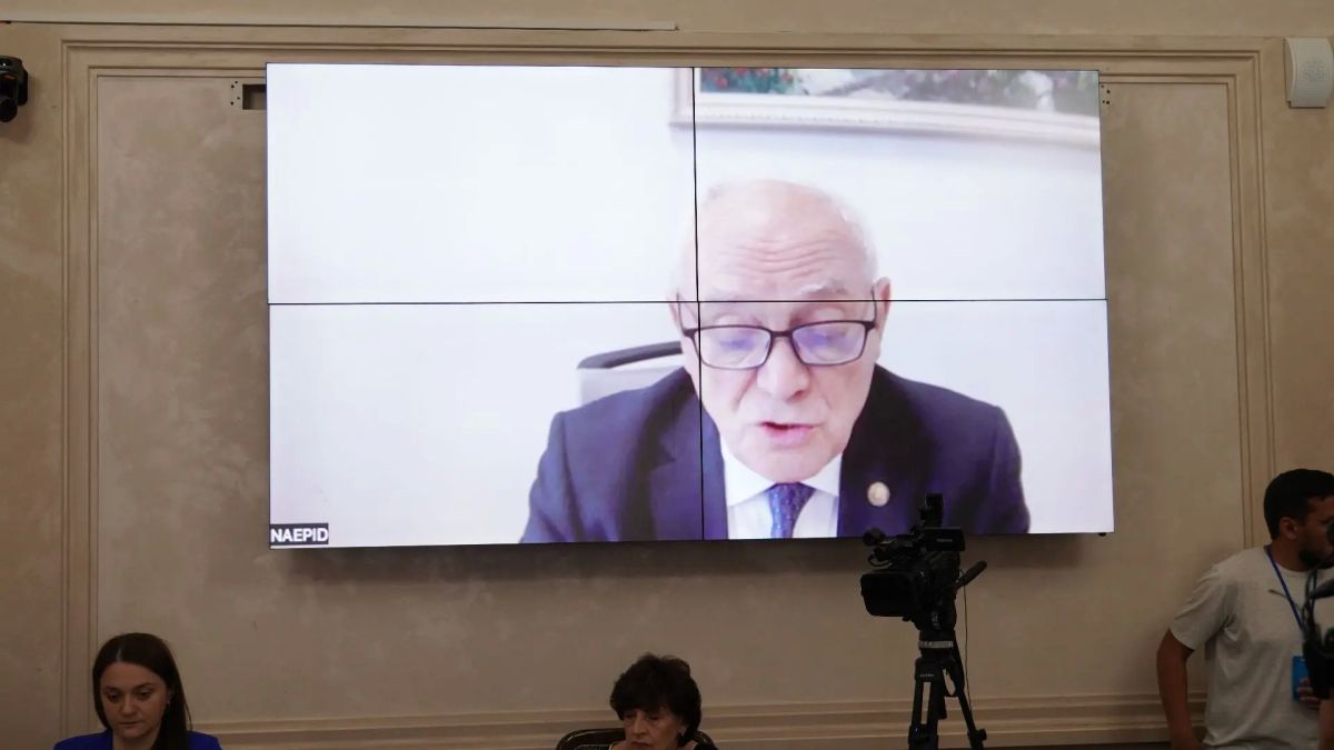 Парламент КЧР и Экспертный совет Комитета Госдумы РФ по охране здоровья по редким (орфанным) заболеваниям провели совместное совещание Парламент КЧР и Экспертный совет Комитета Госдумы РФ по охране здоровья по редким (орфанным) заболеваниям провели совместное совещание