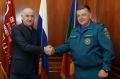 Глава КЧР поблагодарил начальника регионального МЧС за многолетнюю работу