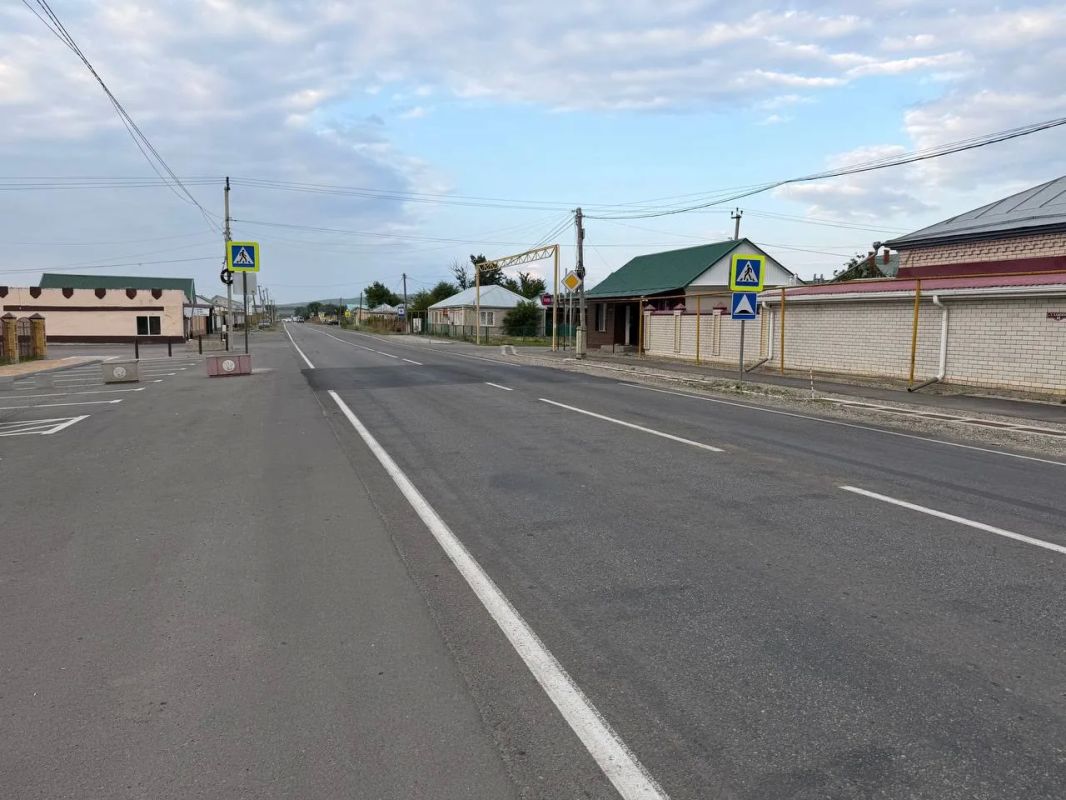 По итогам личного приема руководства прокуратуры республики установлены искусственные неровности на отдельных участках автодорог в муниципальных образованиях Хабезского района По итогам личного приема руководства прокуратуры республики установлены искусственные неровности на отдельных участках автодорог в муниципальных образованиях Хабезского района