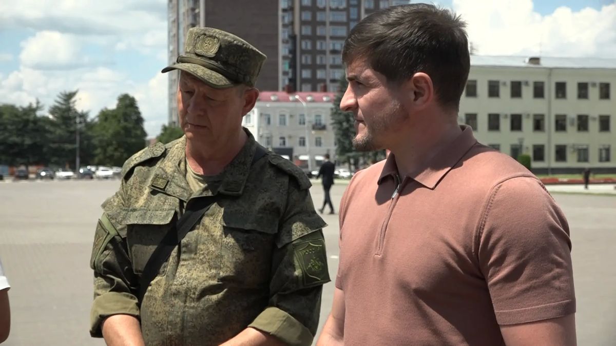 Карачаево-Черкесия передала автомобиль на нужды наших бойцов 34-й отдельной гвардейской мотострелковой бригады в зону СВО Карачаево-Черкесия передала автомобиль на нужды наших бойцов 34-й отдельной гвардейской мотострелковой бригады в зону СВО